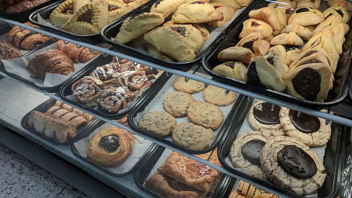 Nafees Bakers & Sweets – bakery in Marshfields, Bradford